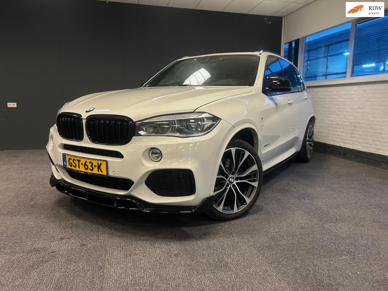 BMW X5 - XDrive40d M SPORT,Panodak,Headup,Navi,Camera,leder - AutoWereld.nl