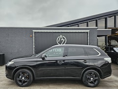 Mitsubishi Outlander - 2.0 PHEV Business Edition X-Line *AC*Navi*4WD