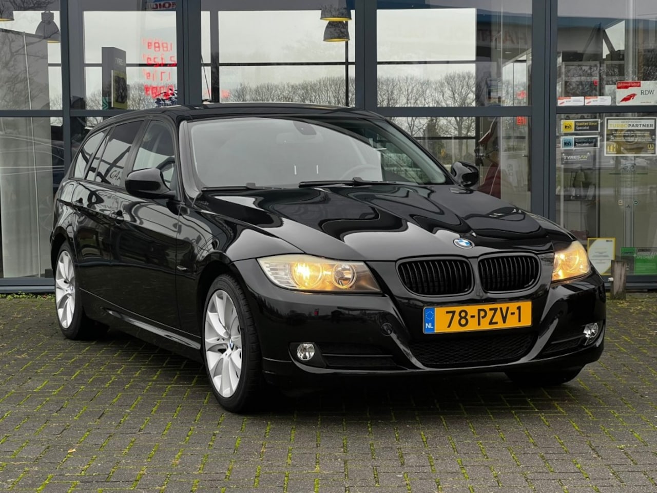 BMW 3-serie - 318i 318I - AutoWereld.nl