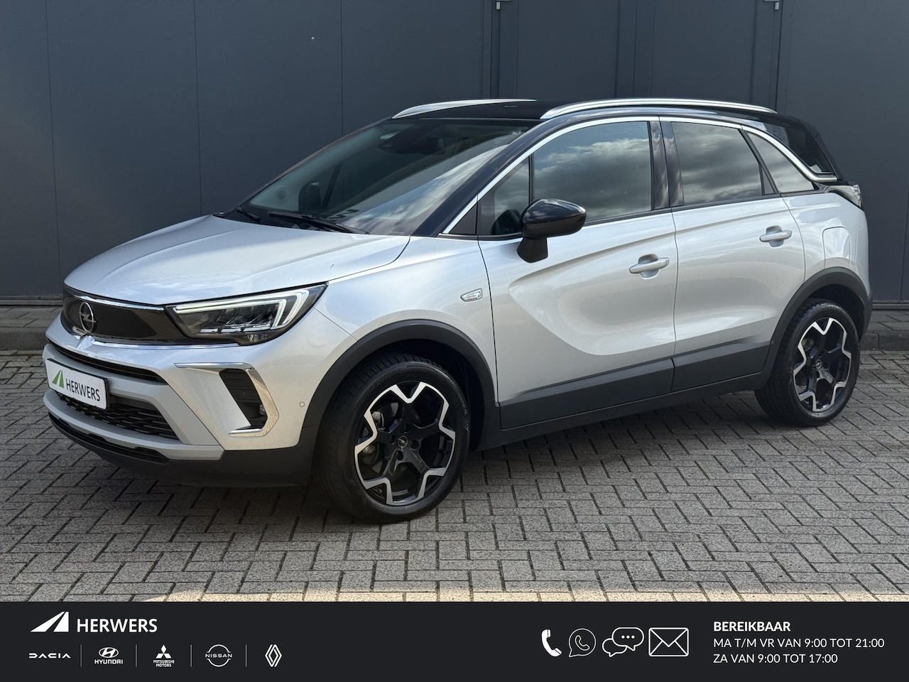 Opel Crossland - 1.2 Turbo Ultimate / 110 pk / Beide stoelen in hoogte verstelbaar AGR / Zeer Compleet / Al - AutoWereld.nl