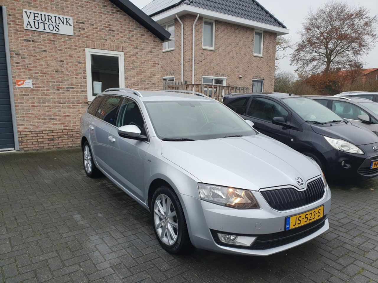 Skoda Octavia - 1.2 TSI Greentech JOY Businessline 1.2 TSI Greentech JOY Businessline - AutoWereld.nl