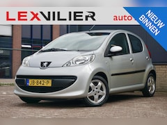 Peugeot 107 - 1.0-12V XR Apk 11/2026