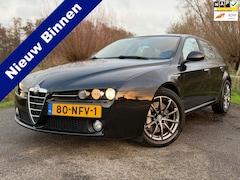 Alfa Romeo 159 Sportwagon - 1.7 T Progression / Goed onderhouden / NL auto / Cruise Cont. / Stoelverwarming / Leder /