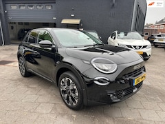 Fiat 600 - 1.2 Hybrid Aut La Prima Navi Leder Massagestoelen