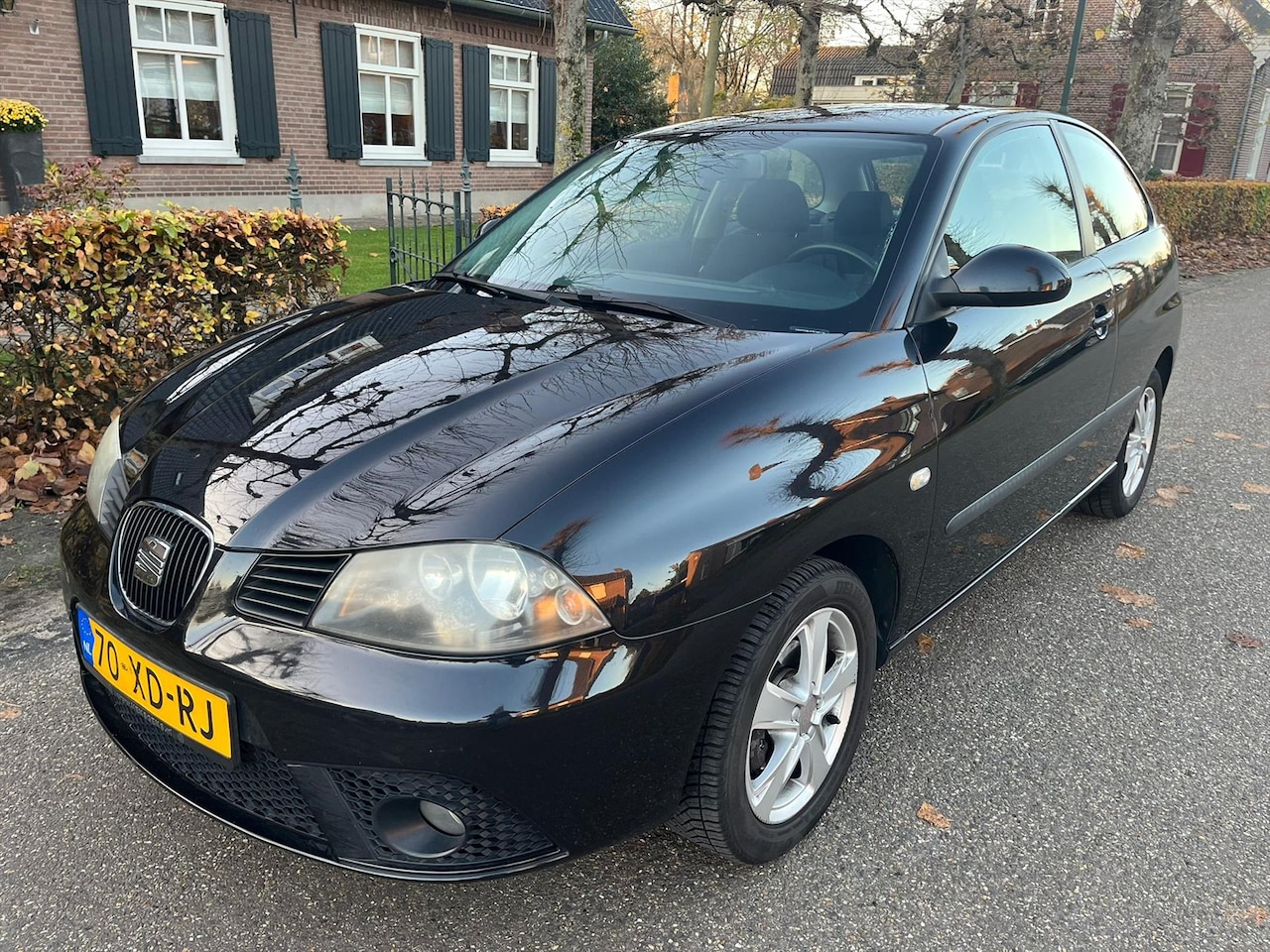 SEAT Ibiza - 1.6 3-drs. apk tot 28-11-2026 - AutoWereld.nl