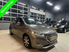 Peugeot 208 - 1.4 e-HDi AUTOMAAT/Clima/Cruise/Sensor