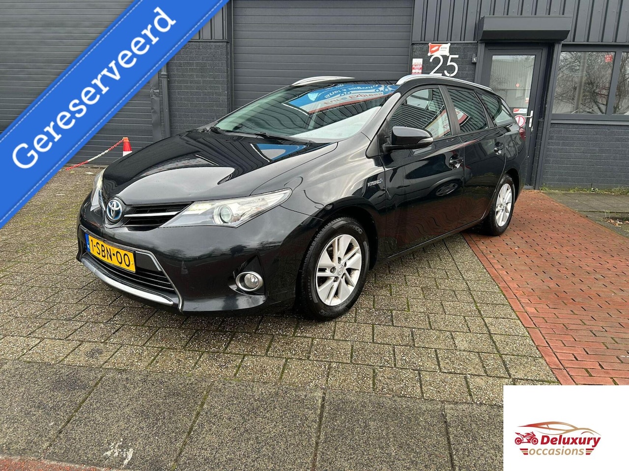Toyota Auris Touring Sports - 1.8 Hybrid Aspiration - 2013 - AutoWereld.nl