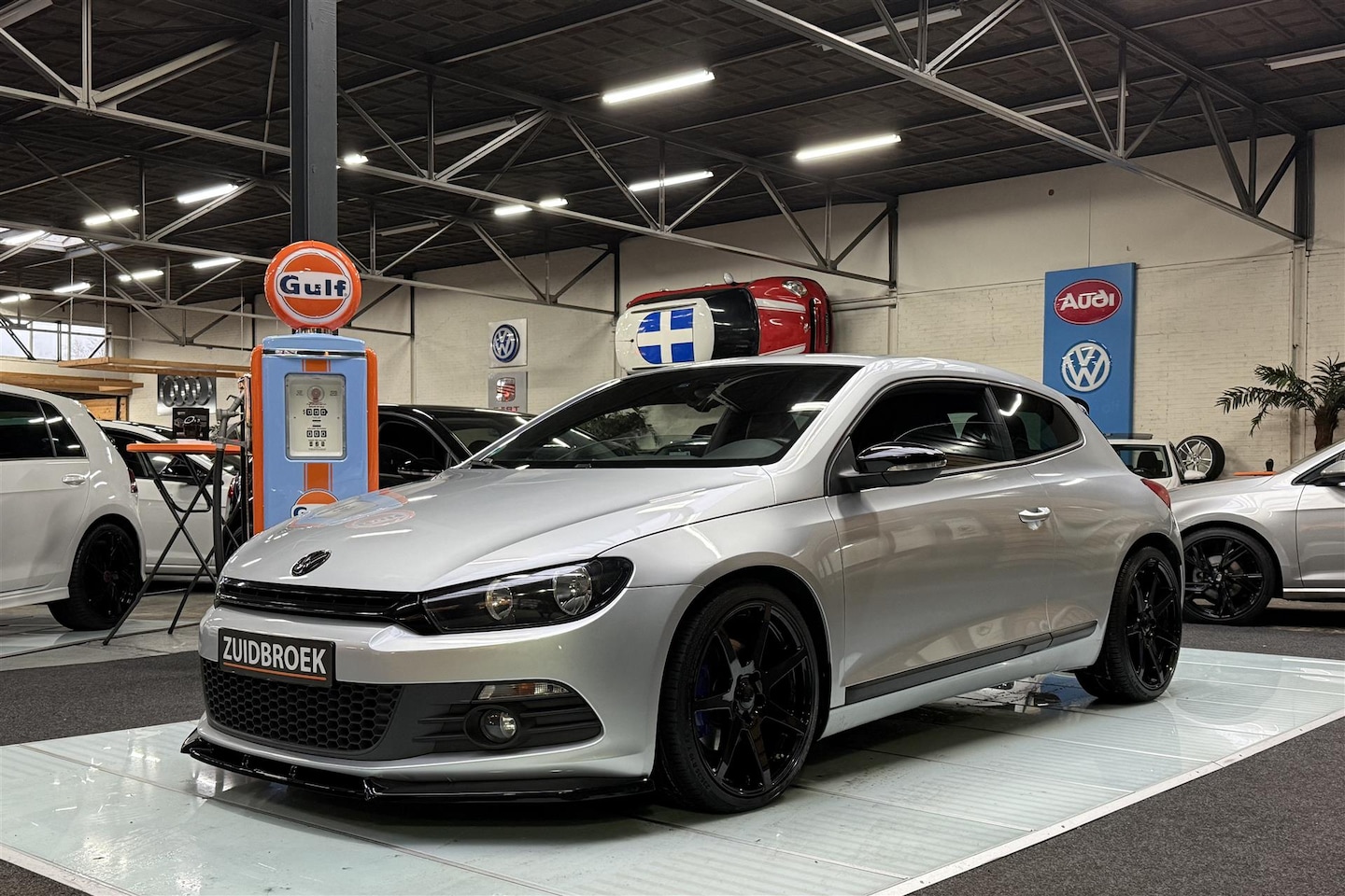 Volkswagen Scirocco - 2.0 TSI DSG AIRCO!! UNIEK!! Maxton!! Carplay!!! - AutoWereld.nl