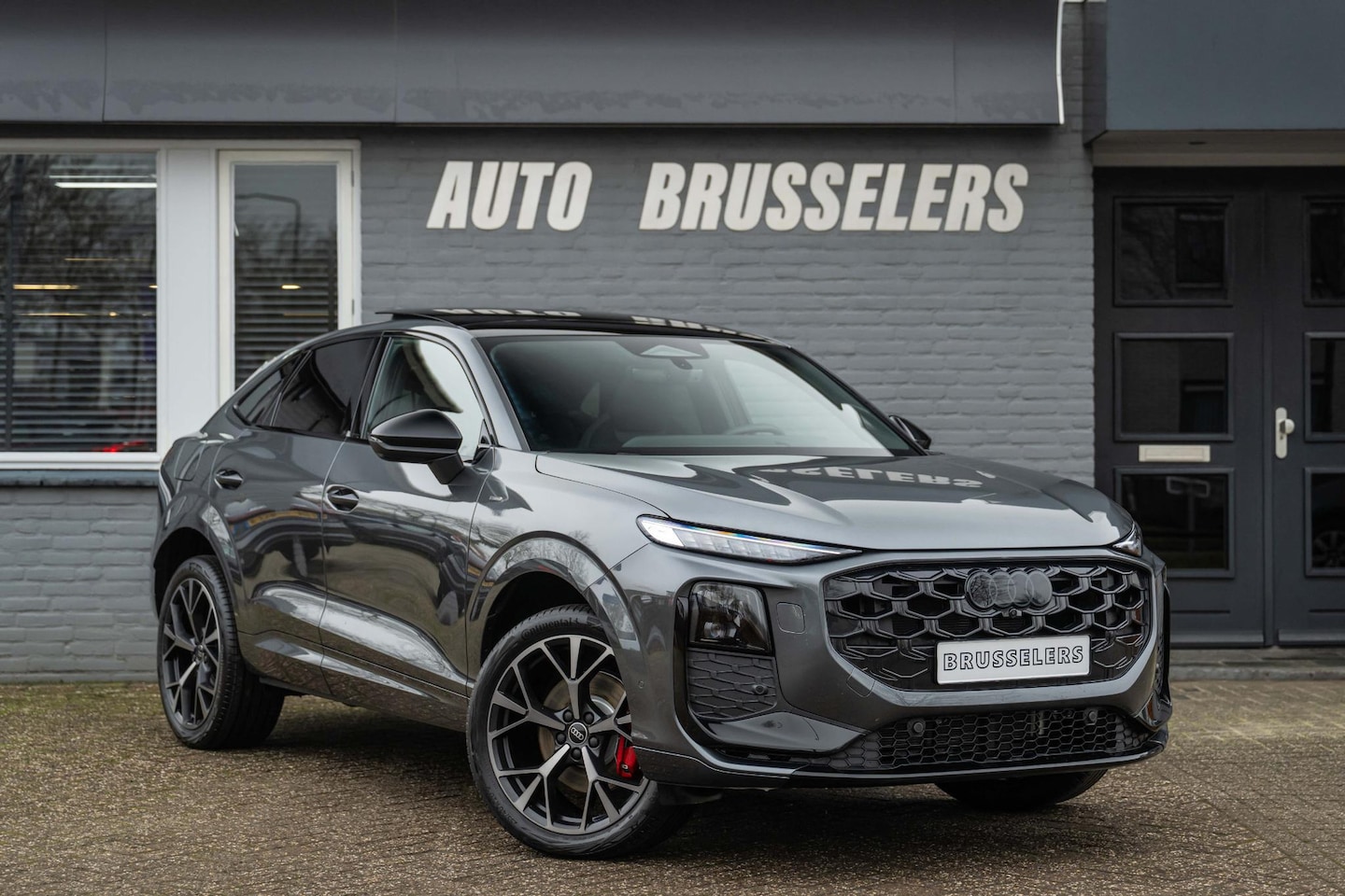 Audi Q3 Sportback - 1.5 200kW e-hybrid S edition Nieuw Direct leverbaar MEGA COMPLEET! - AutoWereld.nl