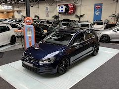 Volkswagen Golf - VII 1.2 TSI PANO UNIEK CLIMA NETTE AUTO