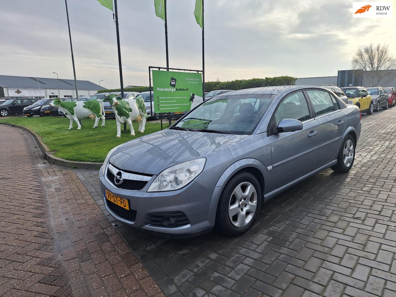 Opel Vectra - 1.8-16V Business / Zeer nette auto / AUTOMAAT - AutoWereld.nl