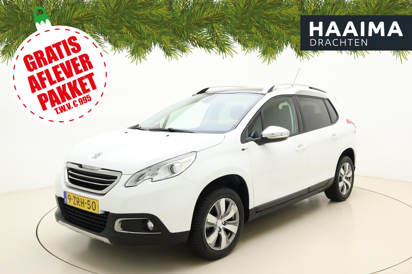 Peugeot 2008 - 1.2T Style | 82PK | Navigatie | Trekhaak | Panorama Dak | Climate Control | Automatische V - AutoWereld.nl