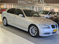 BMW 3-serie - 320i Business Line Automaat Airco, Cruise Control, PDC, Stuurbekrachtiging