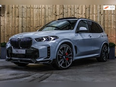 BMW X5 - XDrive50e M-Sport *Sky-Lounge*B&W*M-Stoelen*Soft-Close*Trekhaak