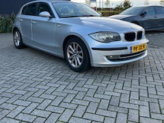 BMW 1-serie - 118d 2.0 High Executive 143 PK Automaat