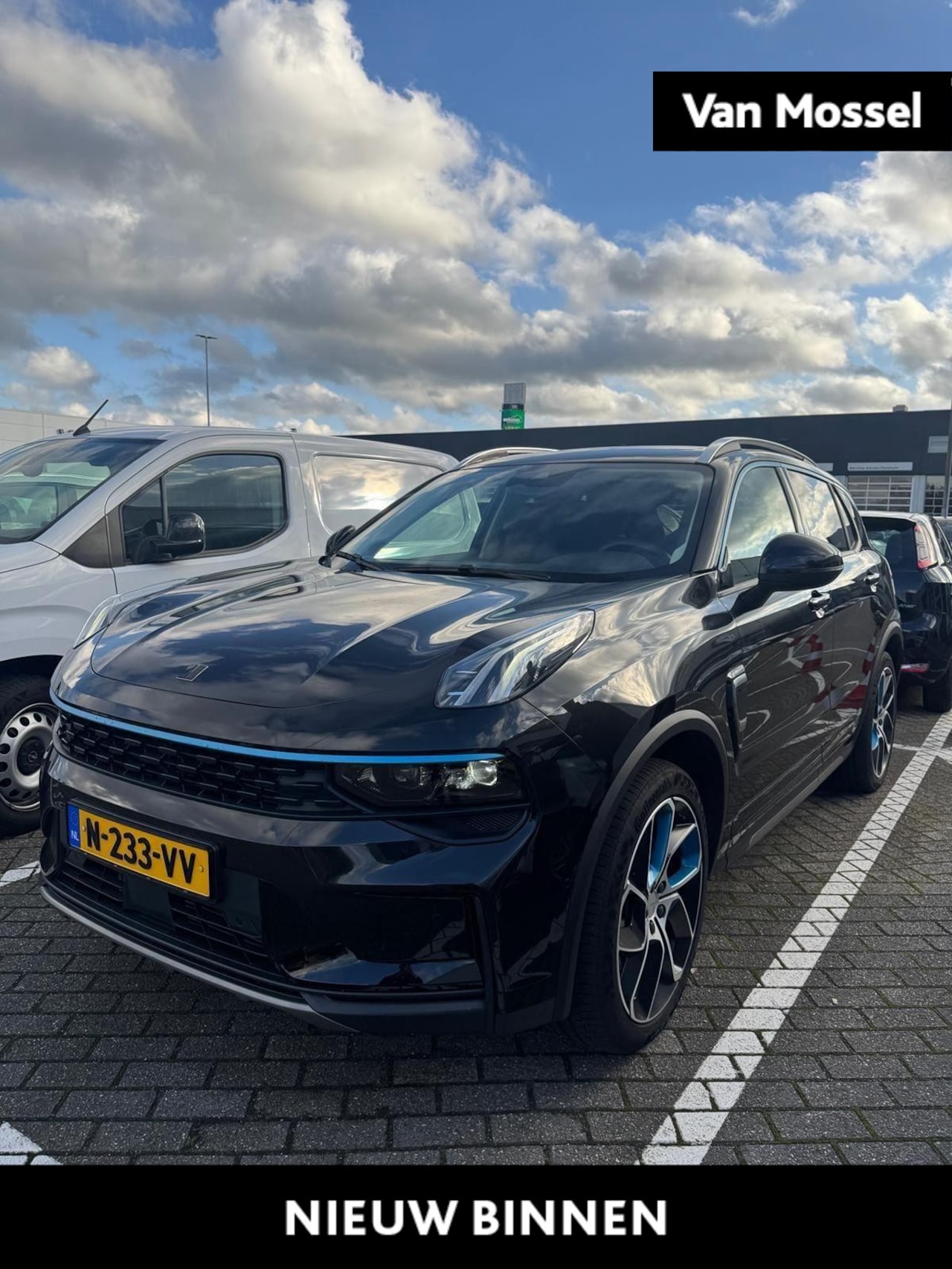 Lynk & Co 01 - 1.5 | Automaat | Panoramadak | Memory | Camera | Trekhaak | Virtual cockpit | Stoelverwarm - AutoWereld.nl