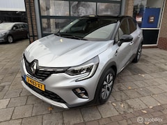 Renault Captur - 1.3 TCe 130 Intens / Automaat / CarPlay / Navi