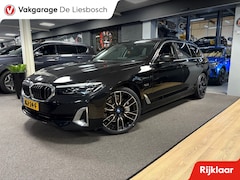 BMW 5-serie Touring - 530e xDrive High Executive / leer / pano / navi / trekhaak / Apple carplay