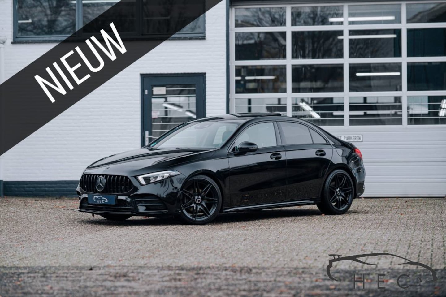 Mercedes-Benz A-klasse - 200 AMG|Pano|19"|DAB|android/Apple carplay - AutoWereld.nl
