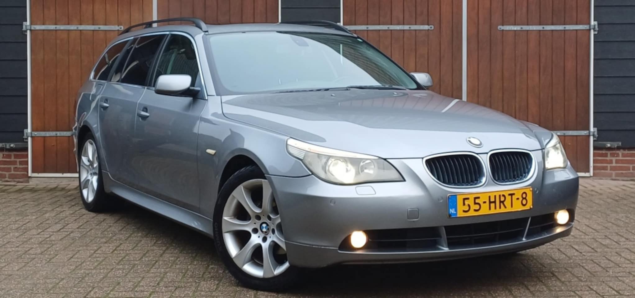 BMW 5-serie Touring - 525i High Executive 525i High Executive, GEARBOX PROBLEM, 6 cilinder, Trekhaak - AutoWereld.nl