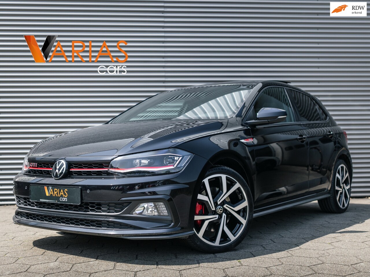Volkswagen Polo - 2.0 TSI GTI Pano Beats Navi Cruise Camera - AutoWereld.nl