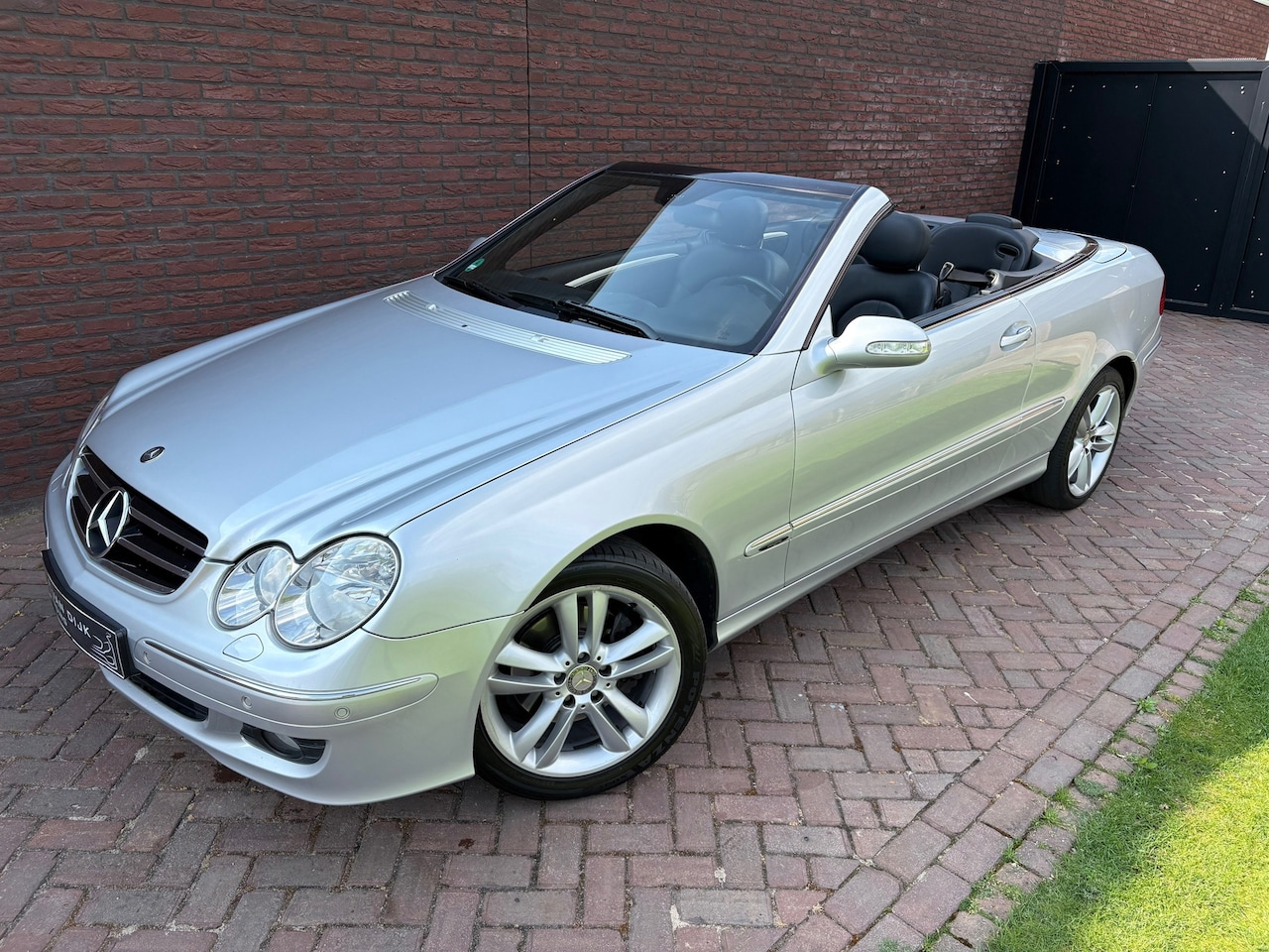 Mercedes-Benz CLK-klasse Cabrio - 200 K. Avantgarde Automaat Facelift - AutoWereld.nl