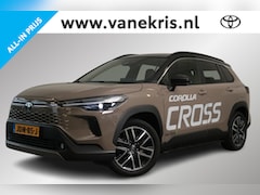 Toyota Corolla Cross - Hybrid 180 Executive, Facelift, Blind Spot, Parkeersensoren, Leder, Treeplanken