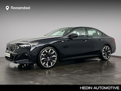 BMW i5 - M60 xDrive 84 kWh M-Sport Pro | Trekhaak | Bowers&Wilkins | Panoramadak | Ventilatie | Ada