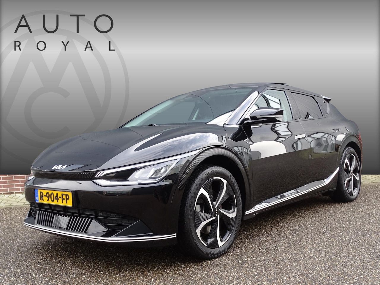 Kia EV6 - Plus Advanced 77.4 kWh SOH 98% | ADAPTIEVE CRUISECONTROL | NAVIGATIE | PANORAMADAK | VERWA - AutoWereld.nl