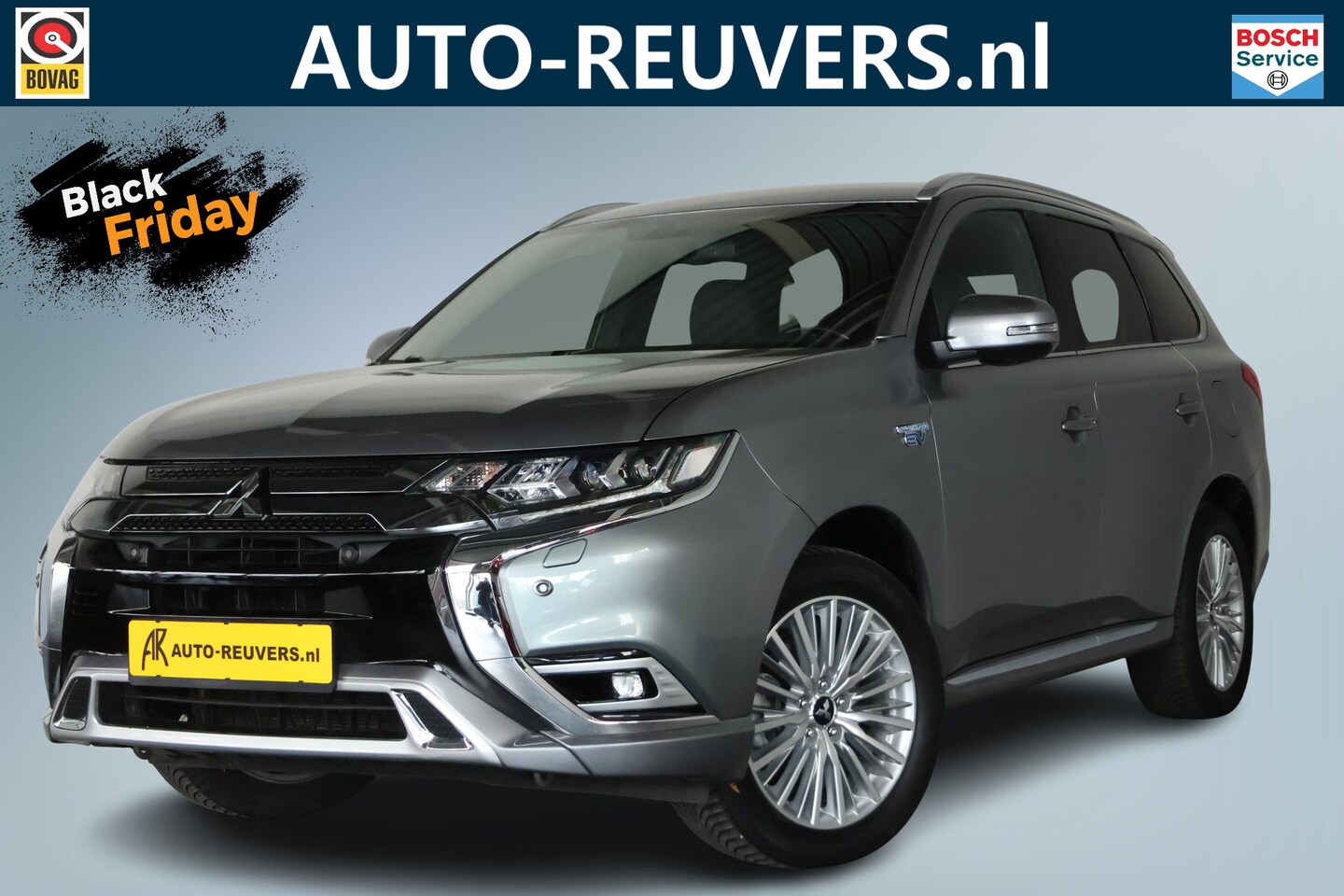 Mitsubishi Outlander - 2.4 PHEV Intense / Leder / LED / Cam / Trekhaak / Blind spot - AutoWereld.nl