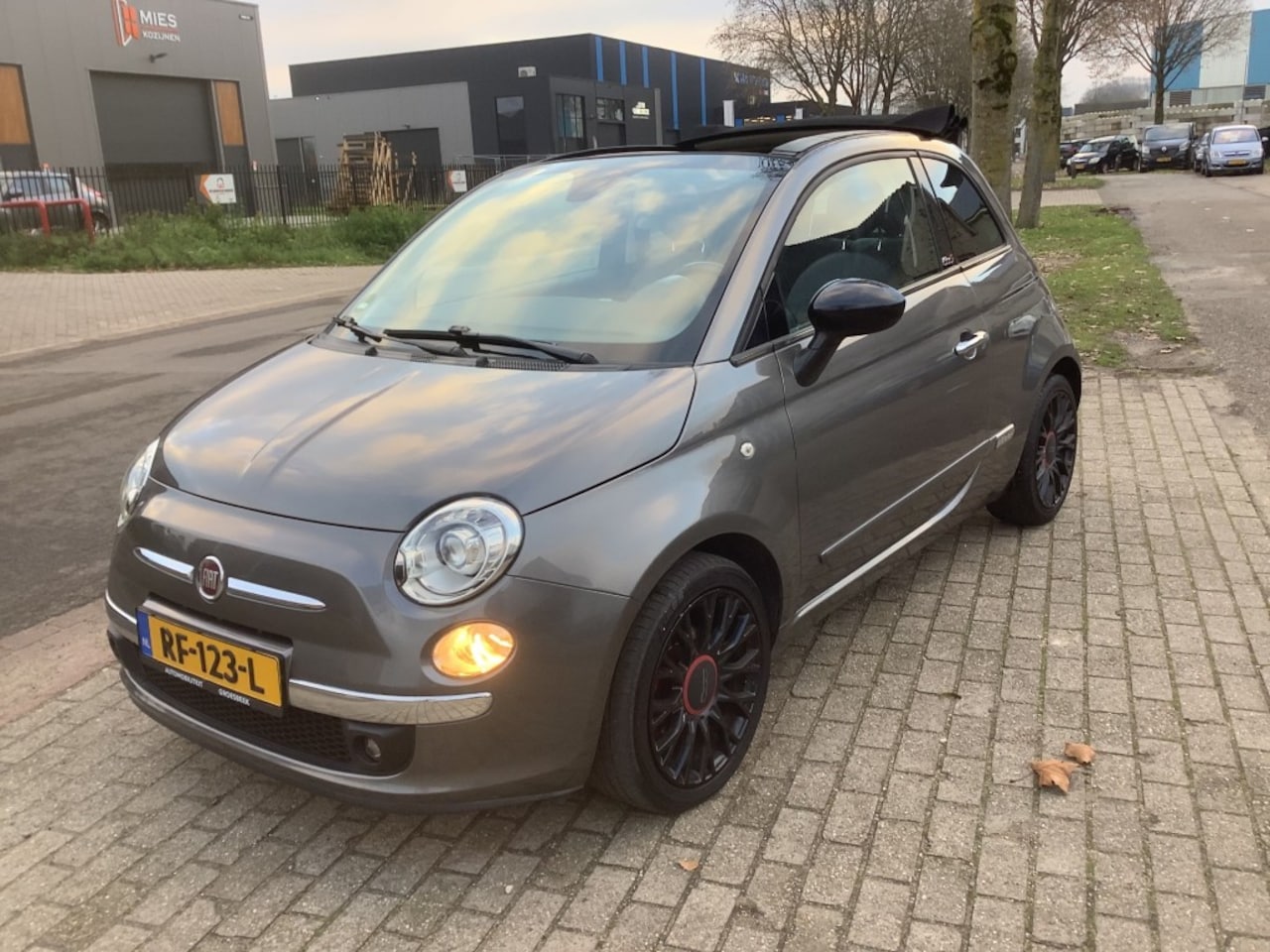 Fiat 500 - 0.9 TWINAIR LOUNGE cabrio - AutoWereld.nl