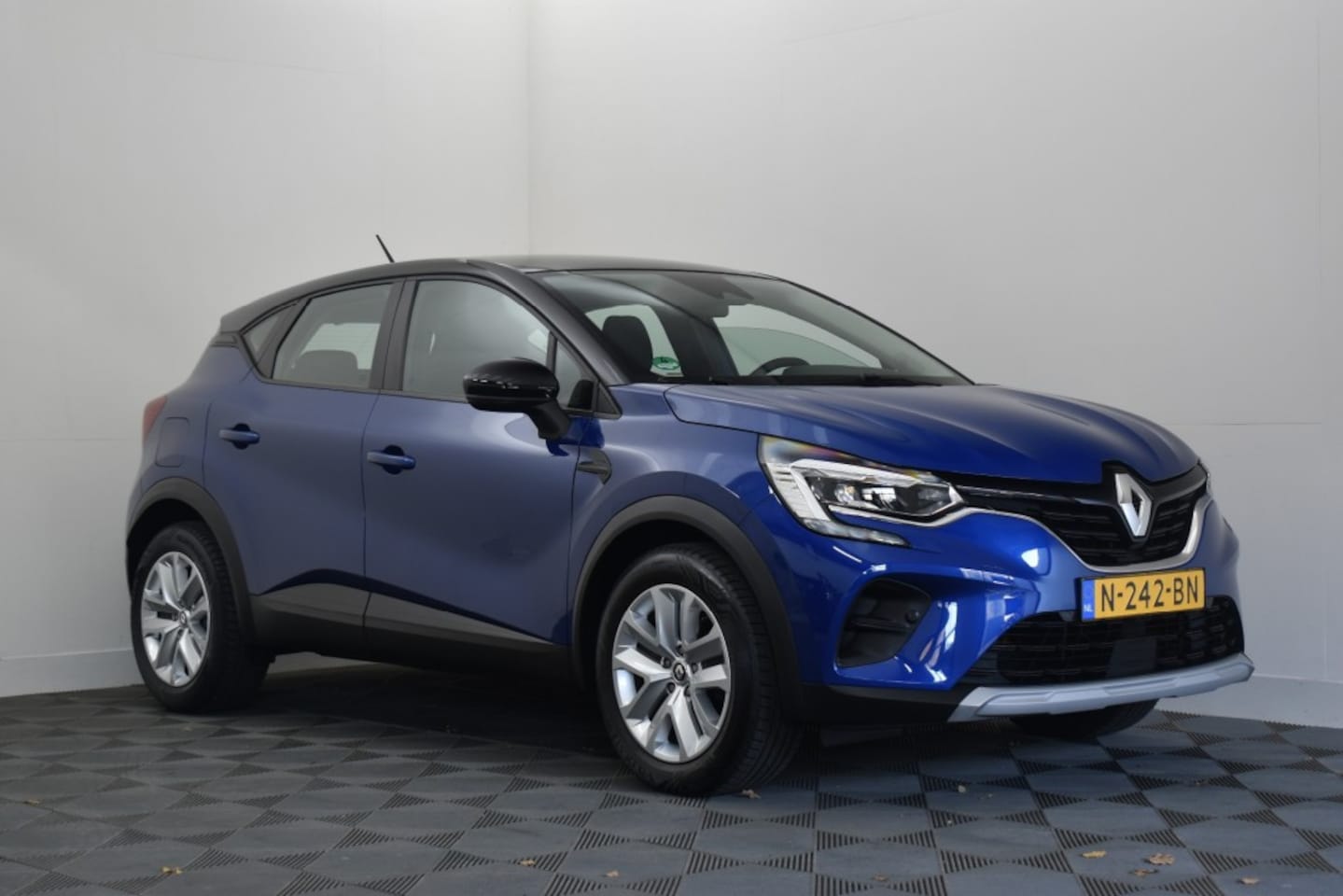 Renault Captur - 1.3 TCe Zen 1.3 TCE 140PK ZEN - AutoWereld.nl