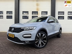 Volkswagen T-Roc - 1.5 TSI Style AUTOMAAT/ACC/COD/CARPLAY/CAMERA