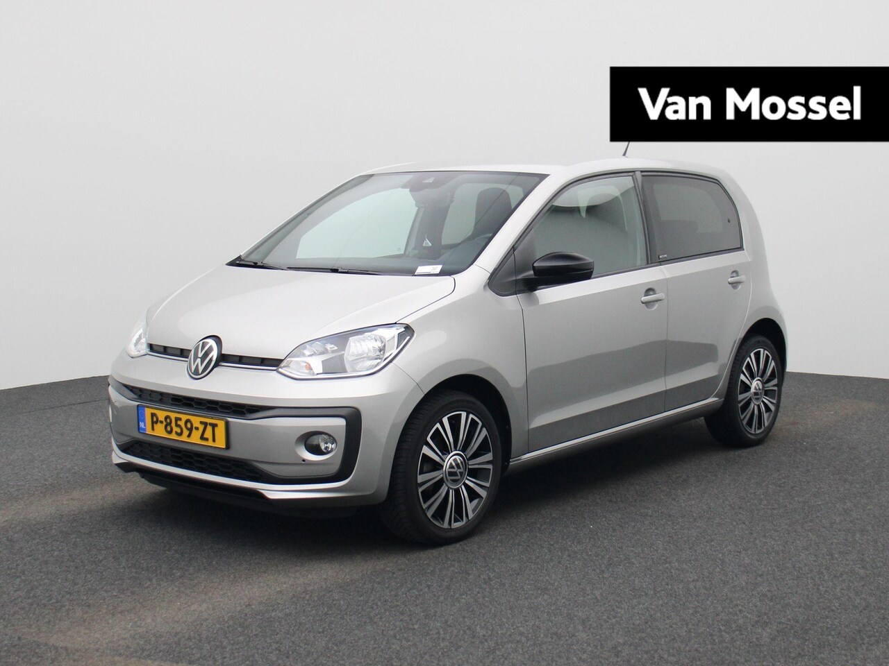 Volkswagen Up! - 1.0 High up | ACHTERUITRIJCAMERA | STOELVERWARMING | CLIMATE CONTROL | CRUISE CONTROL | LI - AutoWereld.nl