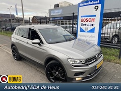 Volkswagen Tiguan - 1.4 TSi ACT DSG7-aut. Highline NL-auto met o.a. trekh. wegkl., LED koplmp, allseason, virt