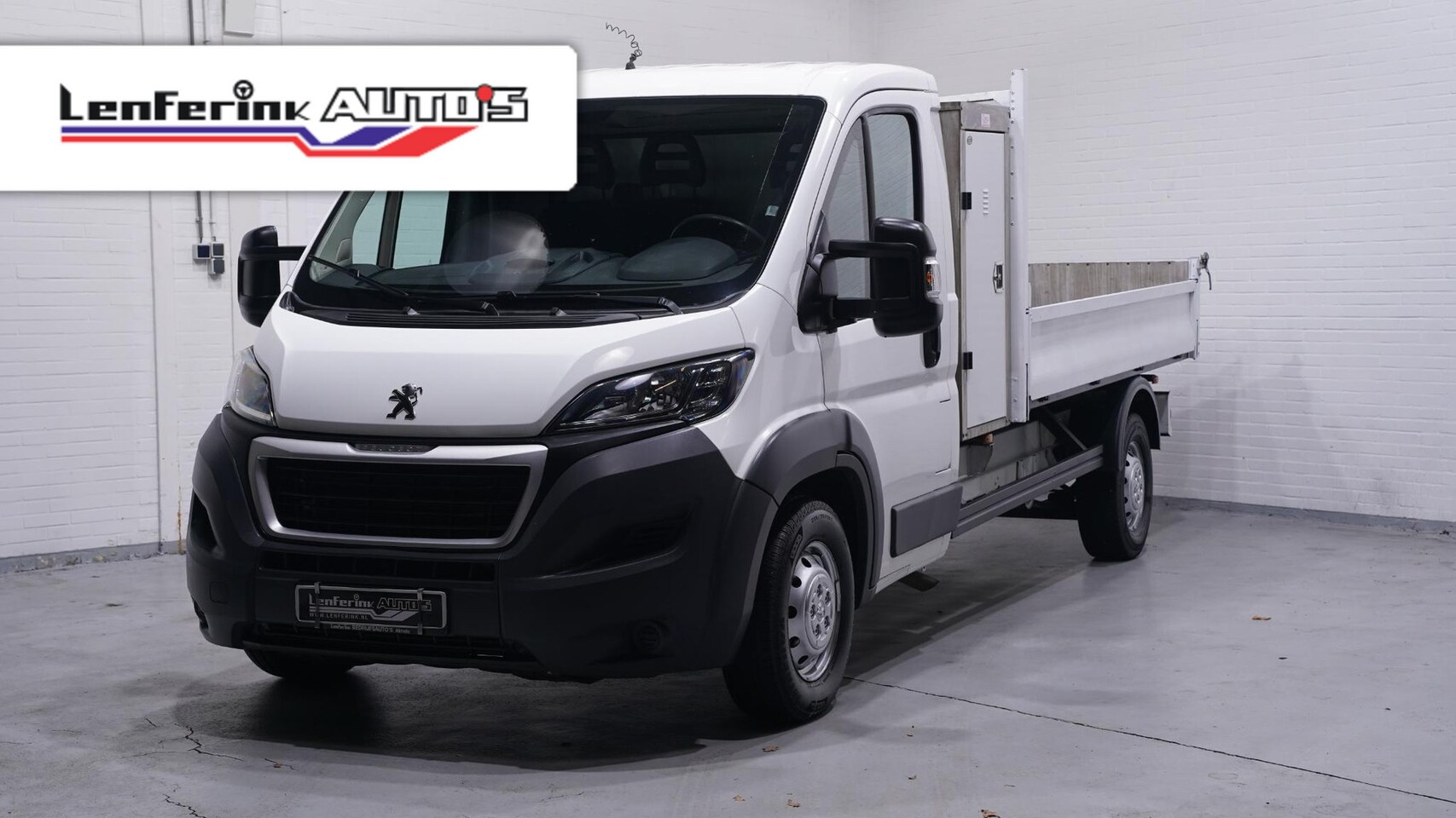 Peugeot Boxer - 2.0 HDI 163 pk Kipper LxBxH 310x201x30 cm Airco Navi, Trekhaak, 3-Zits - AutoWereld.nl