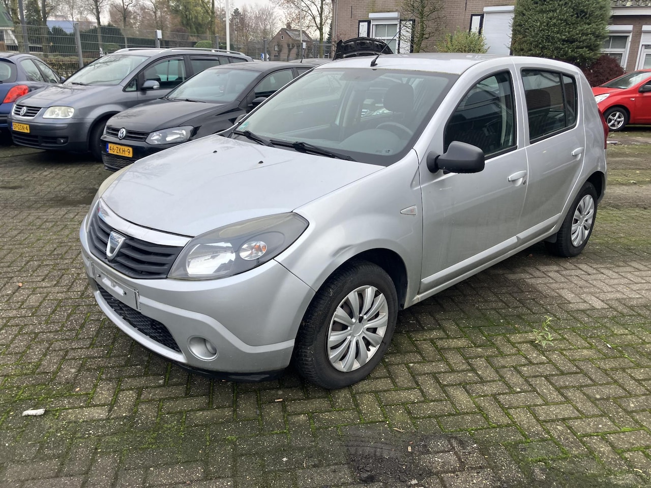Dacia Sandero - black line 1.2 16V 75 Betreft Duitse auto - AutoWereld.nl