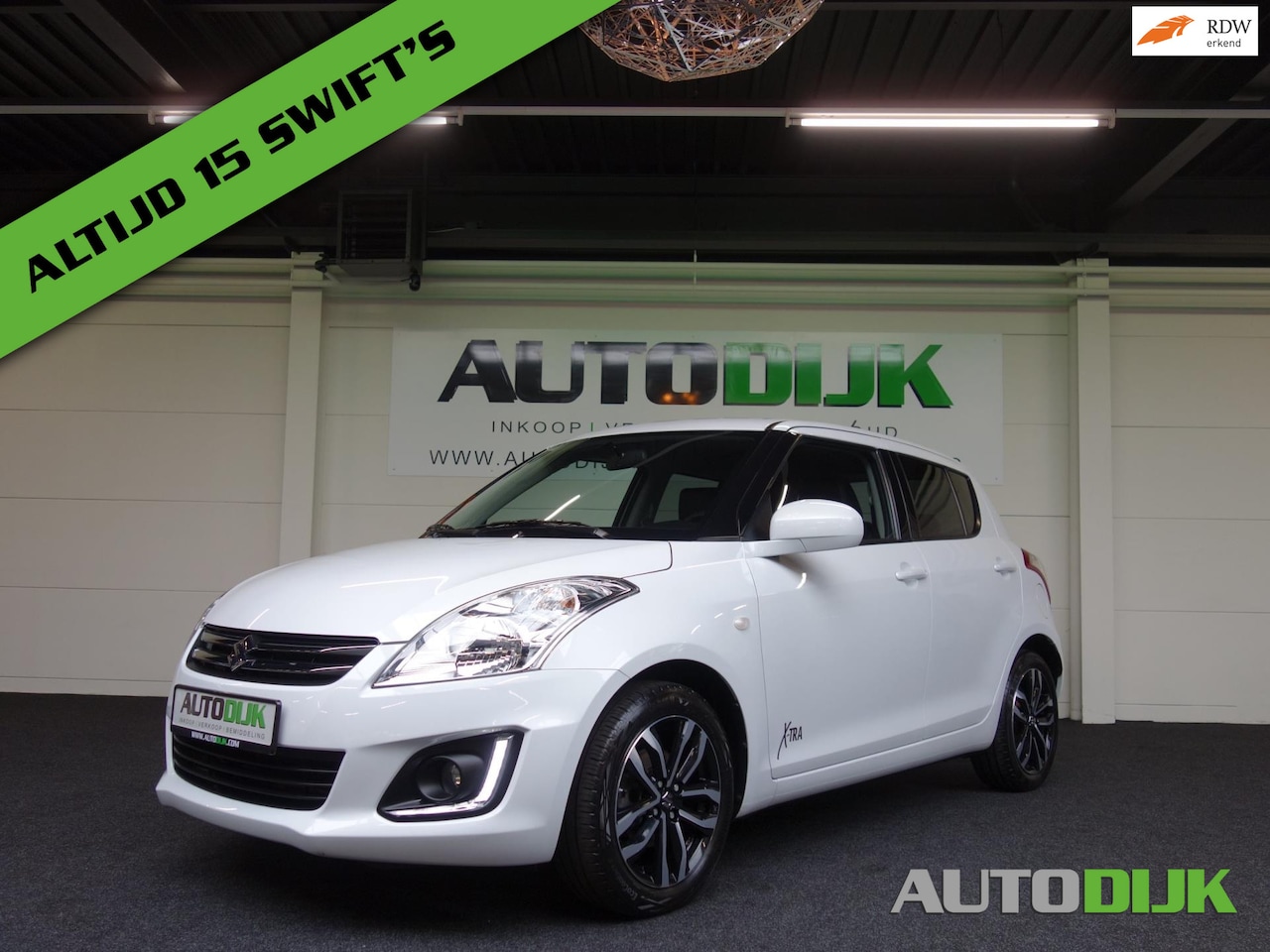 Suzuki Swift - 1.2 X-tra Edition | Carplay|Alcantara|Leder - AutoWereld.nl
