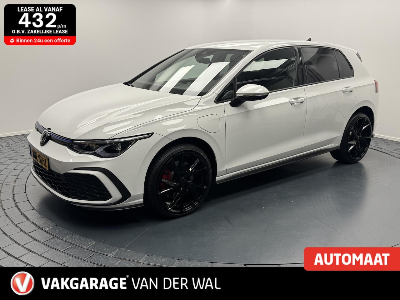 Volkswagen Golf - 1.4 eHybrid GTE 204PK Automaat-Adapt.Cr.Contr-Navigatie-Carplay-Clima-Camera-Stoel/Stuurve - AutoWereld.nl
