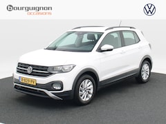 Volkswagen T-Cross - 1.0 TSI Life | Adaptive Cruise | Parkeersensoren | Bluetooth | Carplay | Trekhaak | 16 inc
