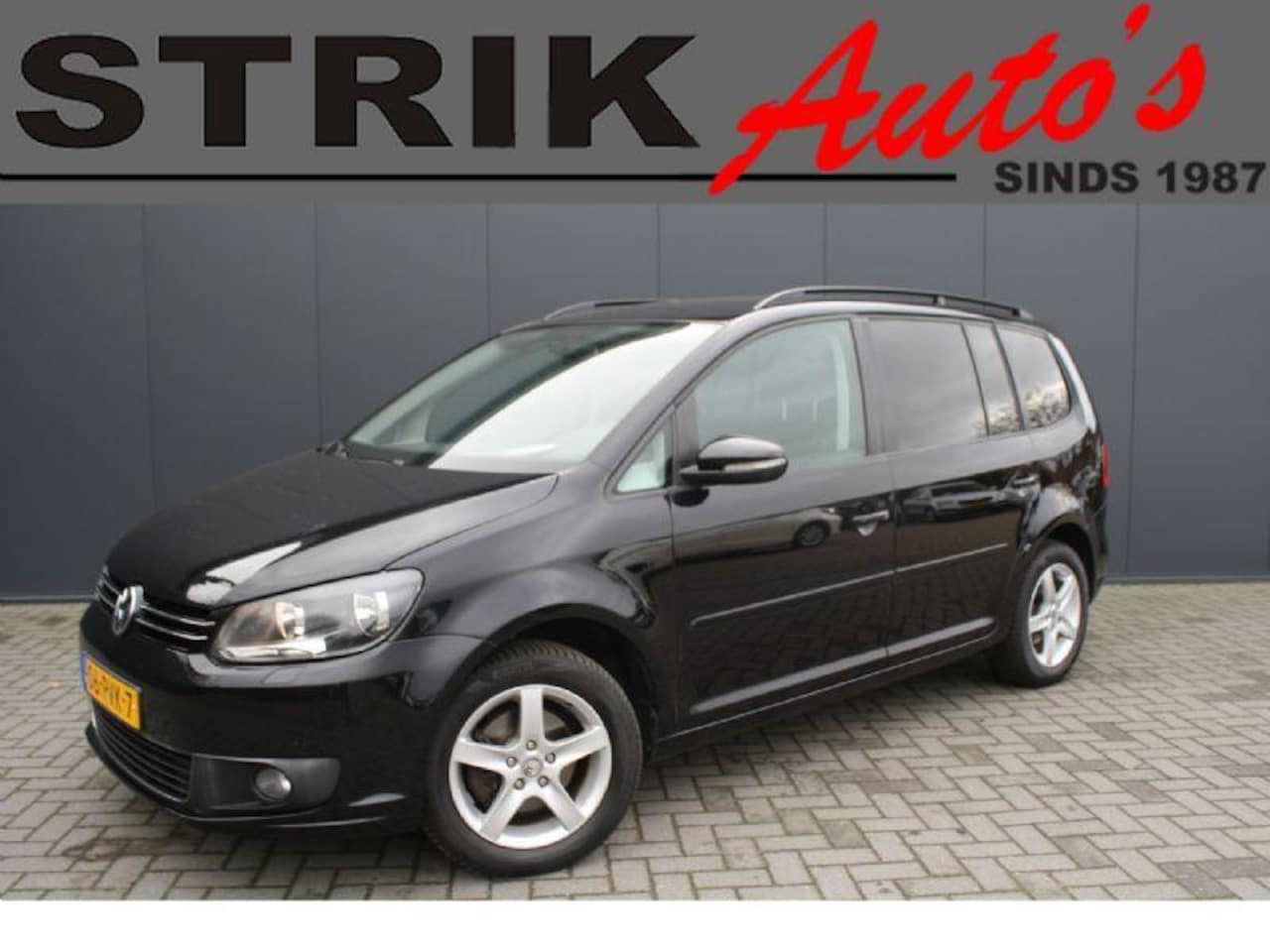 Volkswagen Touran - 1.4 TSI Comfortline - LEDER - NAVIGATIE - CAMERA - TREKHAAK - AutoWereld.nl