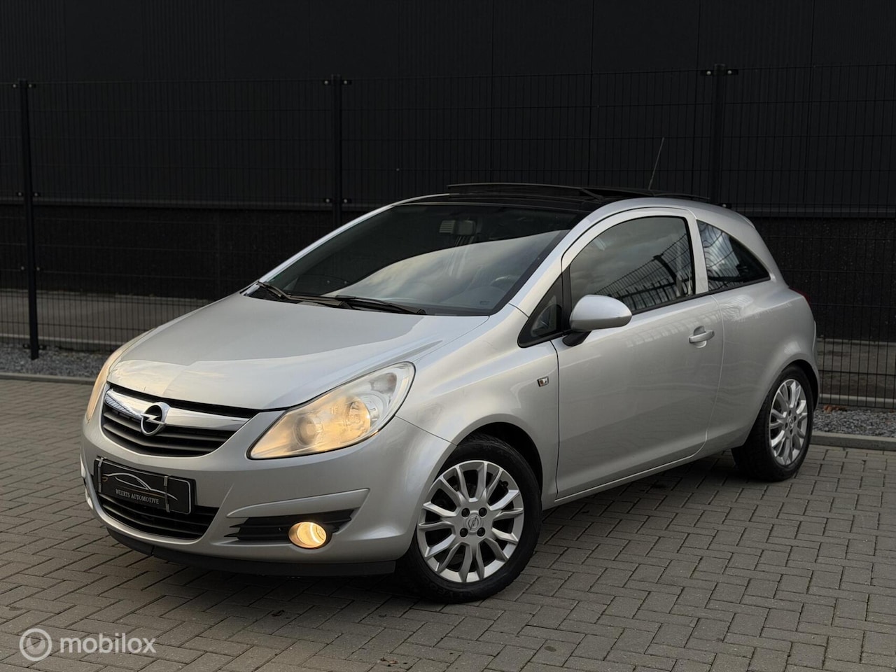 Opel Corsa - 1.4 PANO|TREKHAAK|CRUISE|AIRCO|NAP|1e EIGENAAR - AutoWereld.nl