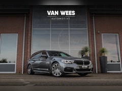 BMW 5-serie Touring - 520i G31 High Executive M-sport | M-pakket | 19 inch | LED | 2e eigenaar | DAB | Camera |