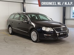 Volkswagen Passat Variant - 2.0 FSI Comfl ( Org NL/Clima/NAP )