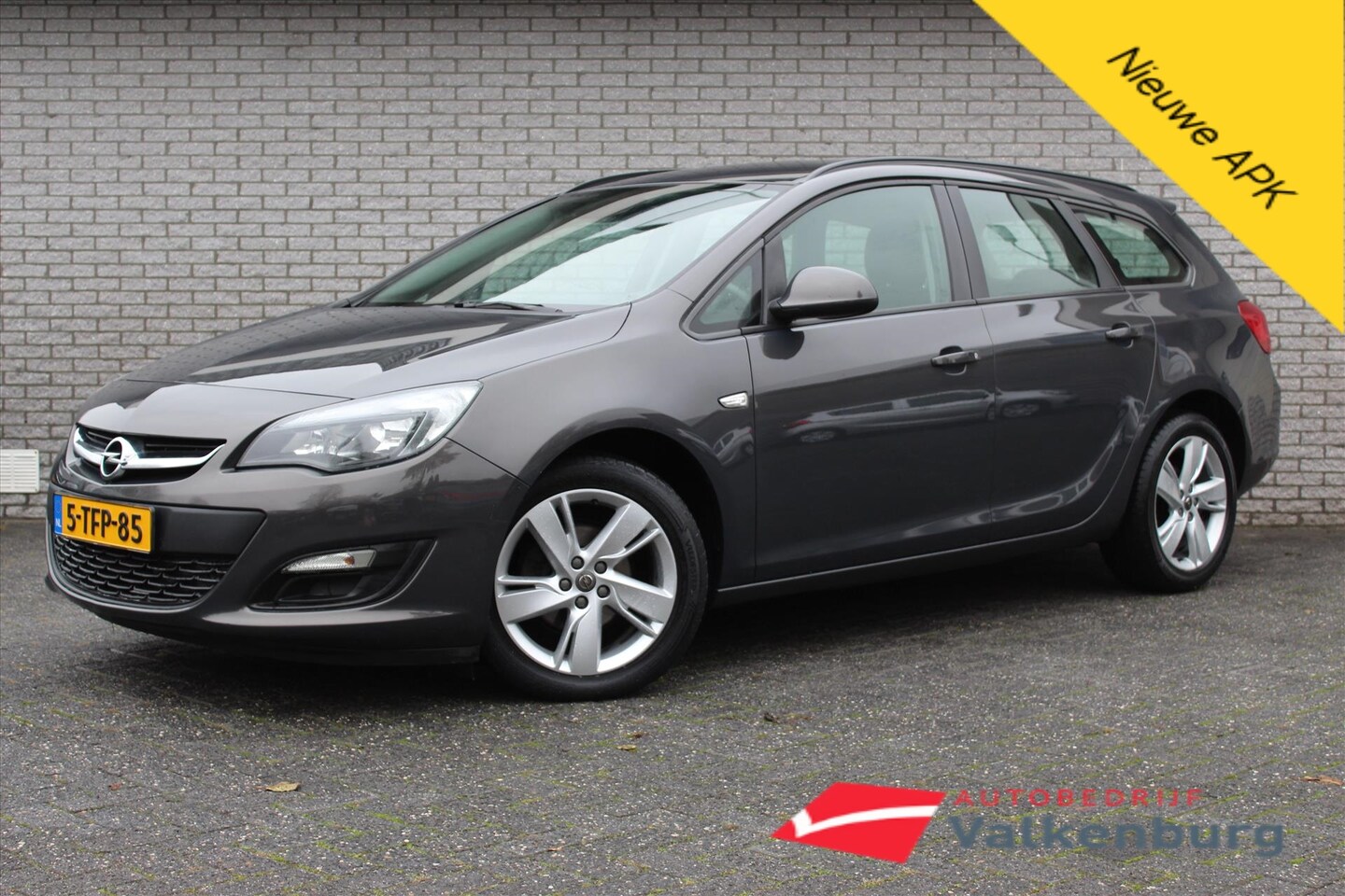 Opel Astra - 1.4 Turbo Berlin | Cruise | NAVI | PDC - AutoWereld.nl