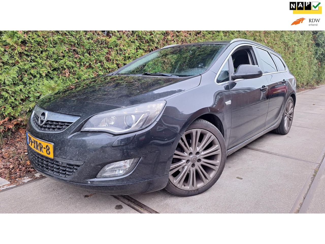 Opel Astra Sports Tourer - 1.7 CDTi S/S Cosmo 1.7 CDTi S/S Cosmo - AutoWereld.nl