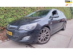 Opel Astra Sports Tourer - 1.7 CDTi S/S Cosmo