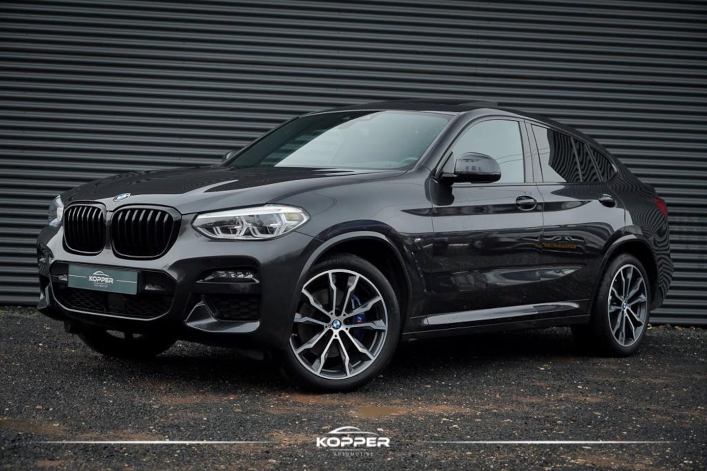 BMW X4 - xDrive30i High Executive M-Sport / Pano / Harman Kardon / Trekhaak - AutoWereld.nl