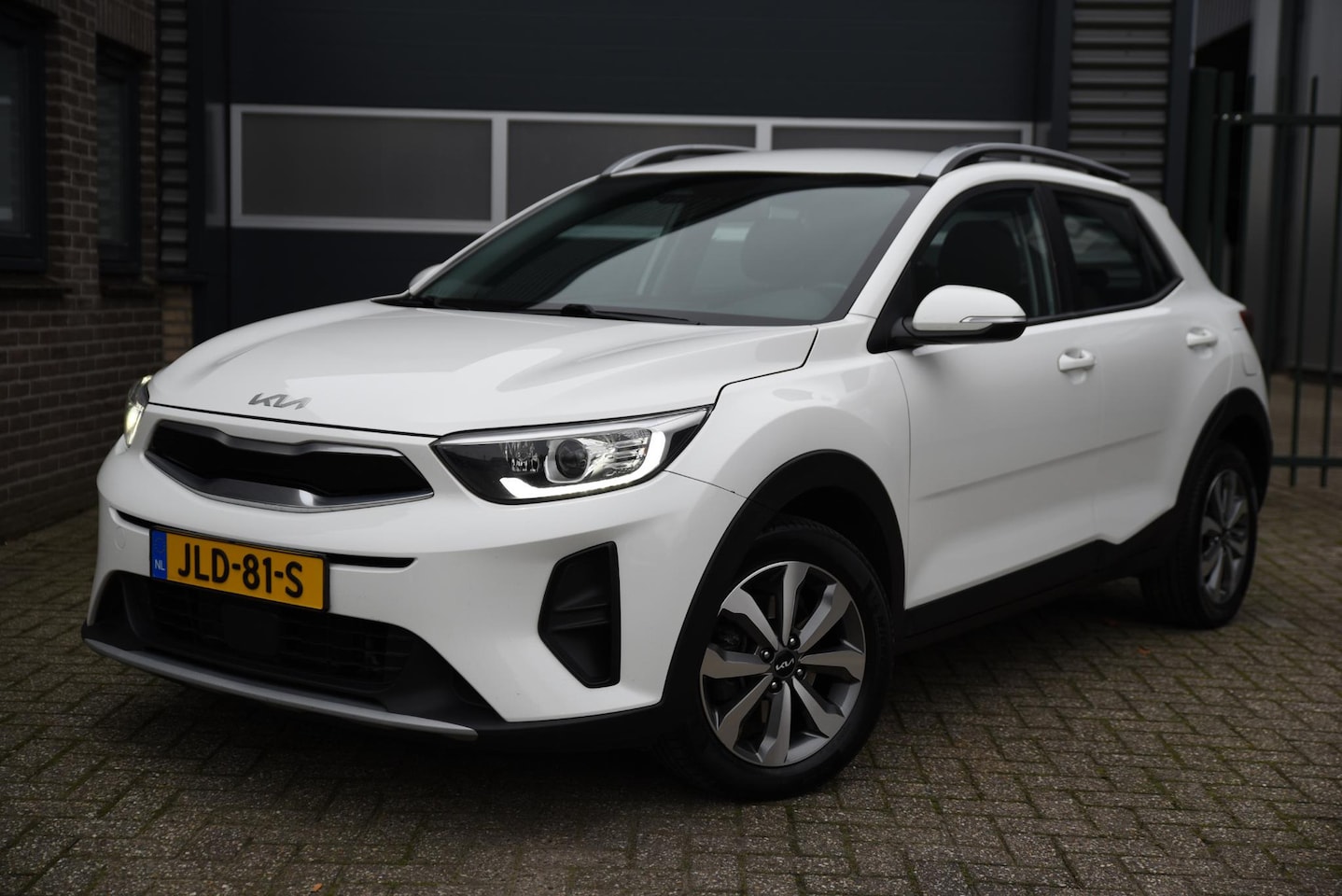 Kia Stonic - 1.0 T-GDi MHEV DynamicPlusLine 1.0 T-GDi MHEV DynamicPlusLine - AutoWereld.nl