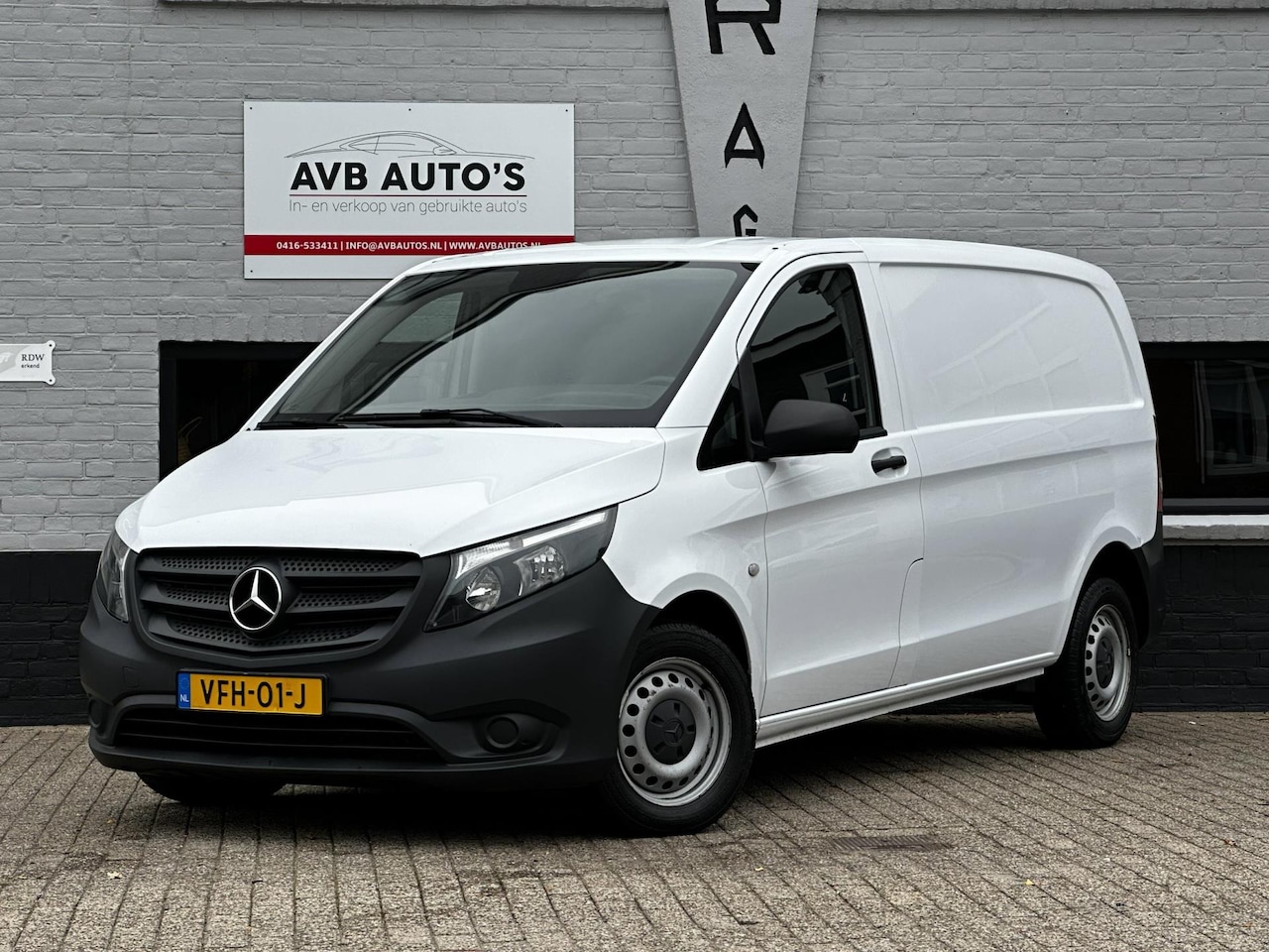 Mercedes-Benz Vito - 110 CDI Lang Airco Cruise Leder - AutoWereld.nl